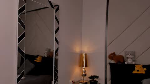 Romeo Ricci online show from January 19, 3:42 pm