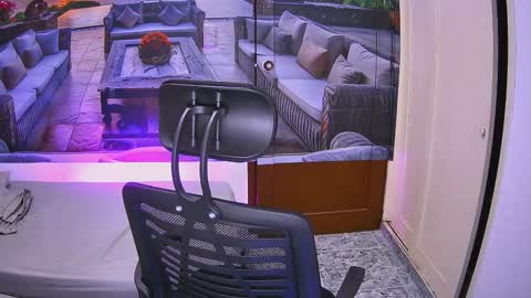 Snapshot of romeomillerr chatting on October 1, 7:31 pm Romeo online show from October 1, 7:31 pm