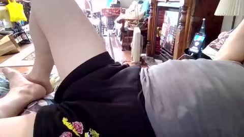 Snapshot of romeomustcum2016 chatting on October 2, 6:53 am Trinked online show from October 2, 6:53 am