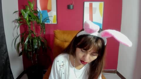 Snapshot of romina_lizarazo chatting on October 29, 1:57 pm romina_lizarazo online show from October 29, 1:57 pm