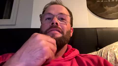Snapshot of ronald2774 chatting on May 27, 2:30 am ronald2774 online show from May 27, 2:30 am