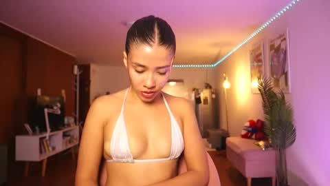 Roni online show from March 9, 2:26 am