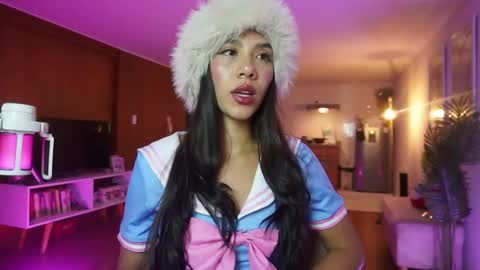 Snapshot of ronieeplay chatting on April 30, 2:40 am Roni online show from April 30, 2:40 am