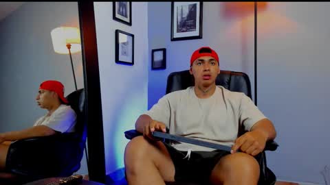 RonnieCanford online show from March 14, 8:03 pm