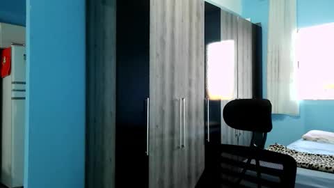 ronny online show from March 2, 9:21 pm