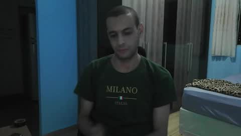 ronny online show from April 14, 11:44 pm