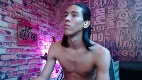 Snapshot of ronymiller_1 chatting on January 24, 5:00 pm RonyMiller 1 online show from January 24, 5:00 pm