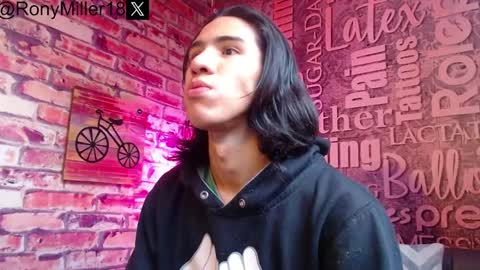 Snapshot of ronymiller_1 chatting on February 13, 2:52 pm RonyMiller 1 online show from February 13, 2:52 pm