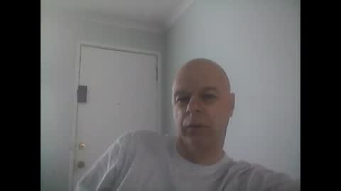 Snapshot of rooboy55 chatting on April 12, 3:44 am rooboy55 online show from April 12, 3:44 am