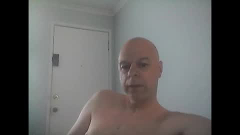 Snapshot of rooboy55 chatting on May 2, 5:23 am rooboy55 online show from May 2, 5:23 am