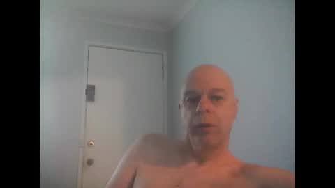 Snapshot of rooboy55 chatting on June 7, 3:21 am rooboy55 online show from June 7, 3:21 am