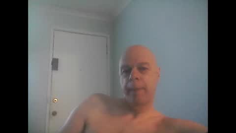 Snapshot of rooboy55 chatting on June 8, 3:18 am rooboy55 online show from June 8, 3:18 am