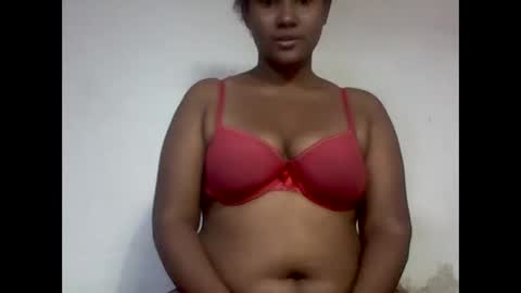Snapshot of roosesexy chatting on May 31, 8:10 am roosesexy online show from May 31, 8:10 am