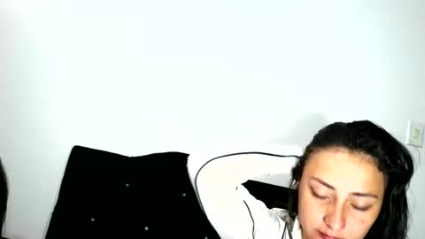 Snapshot of roosmery_ chatting on May 13, 1:30 pm roosmery_ online show from May 13, 1:30 pm