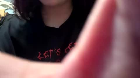 Snapshot of roozzzof chatting on February 7, 7:06 pm rooz online show from February 7, 7:06 pm