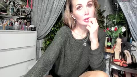 Aurora online show from February 10, 10:40 pm