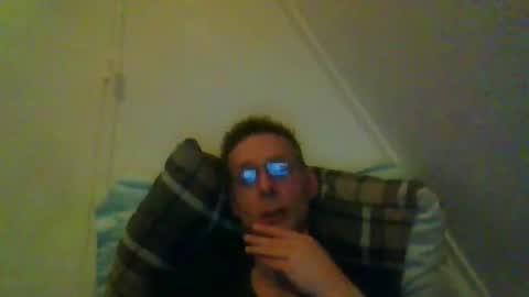 rororober online show from March 5, 12:17 am