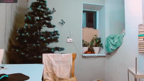 Snapshot of rosa843850 chatting on December 17, 3:49 pm rosa843850 online show from December 17, 3:49 pm