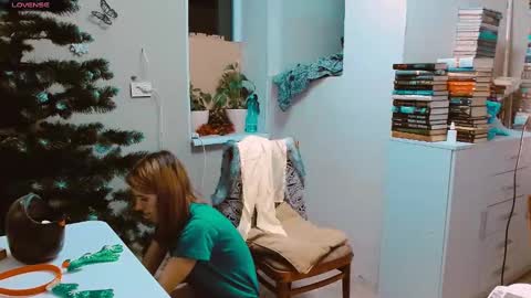 Snapshot of rosa843850 chatting on December 26, 3:31 pm rosa843850 online show from December 26, 3:31 pm