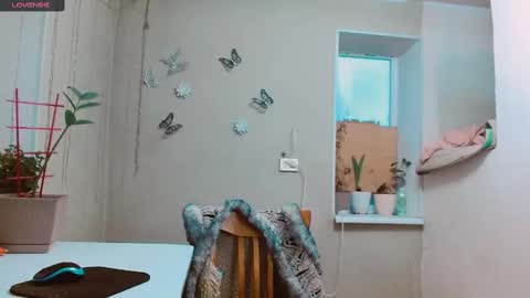 Snapshot of rosa843850 chatting on February 4, 3:15 pm rosa843850 online show from February 4, 3:15 pm