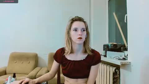 Snapshot of rosa843850 chatting on March 8, 4:39 pm rosa843850 online show from March 8, 4:39 pm