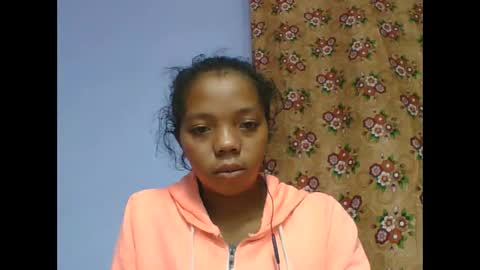 rosah225127 online show from May 16, 10:36 am