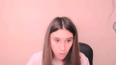 Rose online show from November 12, 8:04 am