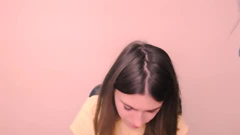 Rose online show from November 18, 8:19 am