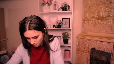 Rose online show from April 11, 7:45 am