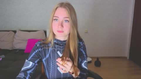 rosalina online show from October 26, 2:23 pm