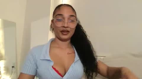 Rosalina online show from February 15, 7:51 am