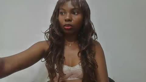 Snapshot of rosalinda933 chatting on July 15, 7:08 pm Rosalinda online show from July 15, 7:08 pm
