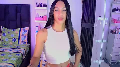 Rosalinda online show from December 5, 3:04 am