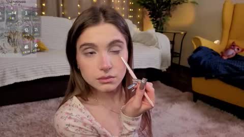 Snapshot of rosalvaulman chatting on February 7, 6:00 pm Kylie online show from February 7, 6:00 pm