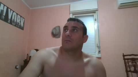 Snapshot of rosario1212 chatting on July 8, 2:05 am Rosario online show from July 8, 2:05 am