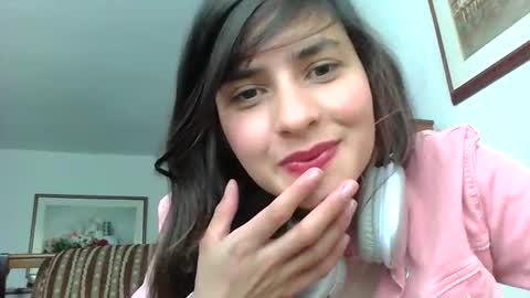 Snapshot of rosasvioletas chatting on October 16, 5:25 pm rosasvioletas online show from October 16, 5:25 pm