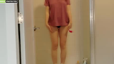 rose77782 online show from February 11, 12:48 pm