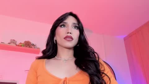 Snapshot of rose__saenz chatting on October 19, 10:54 pm Rose Saenz online show from October 19, 10:54 pm