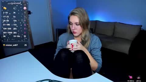 Rose but u can call me princess online show from November 17, 8:14 pm