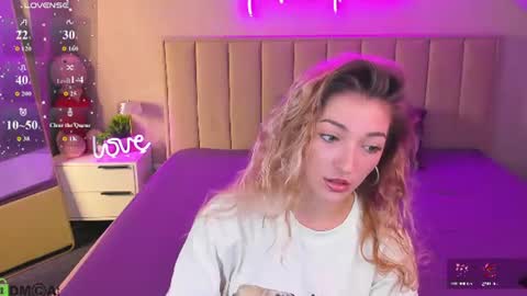 Kimberlly online show from July 12, 11:29 pm