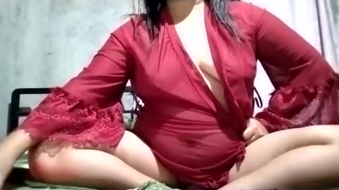 rose_marie2025 online show from December 22, 11:40 am