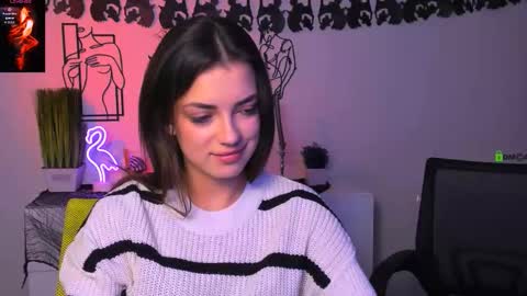 rose online show from November 2, 8:11 pm