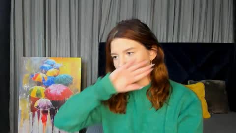 Snapshot of roseblanche2k chatting on December 7, 10:17 pm Florin online show from December 7, 10:17 pm