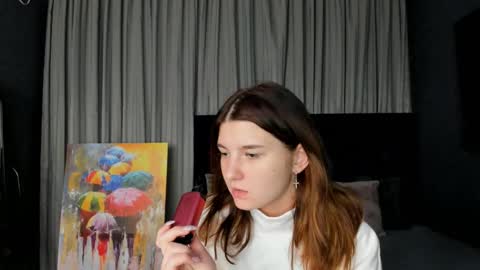 Snapshot of roseblanche2k chatting on December 16, 11:18 pm Florin online show from December 16, 11:18 pm