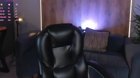 Rose  online show from December 28, 1:29 am