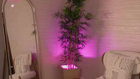 Rose  online show from March 8, 2:59 am