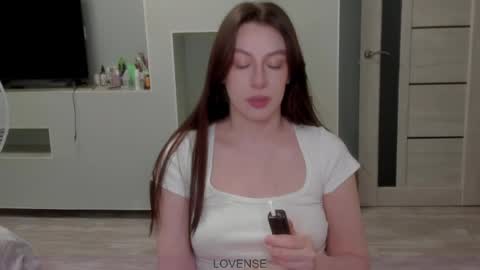 Snapshot of rosepage chatting on May 6, 7:08 pm Julia online show from May 6, 7:08 pm