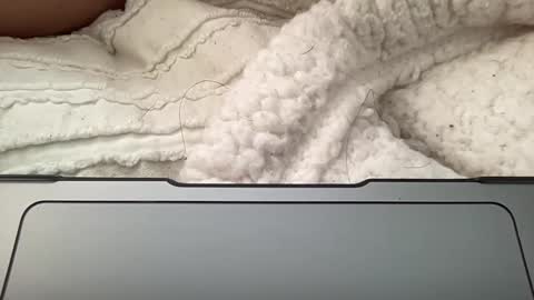 Snapshot of rosequinn300 chatting on February 16, 11:37 pm Rose Quinn online show from February 16, 11:37 pm