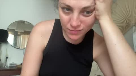 Rose Quinn online show from July 27, 8:16 pm