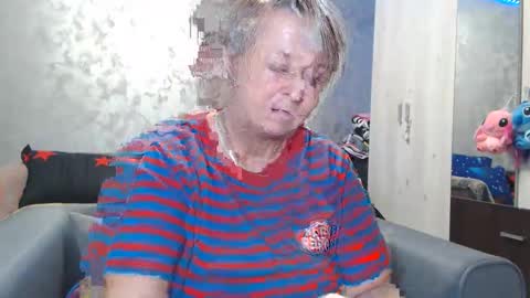 Lovepinklilly online show from January 15, 4:55 pm